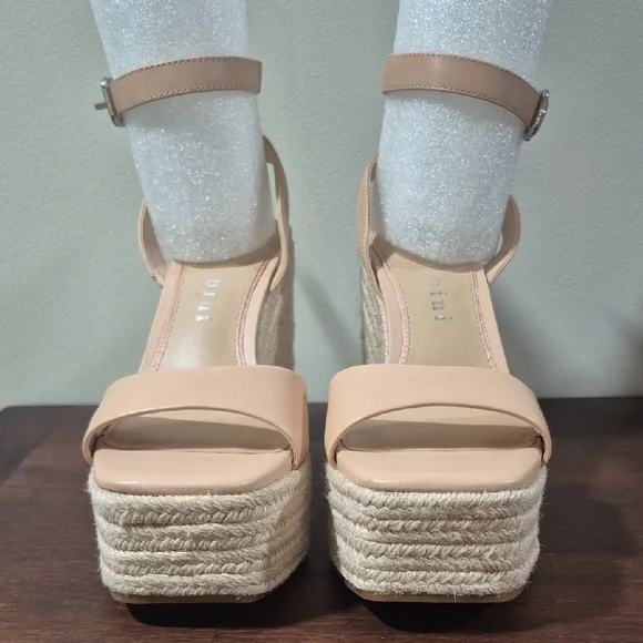 Gianni Bini Nude Wedge Sandals - Picture 2 of 9